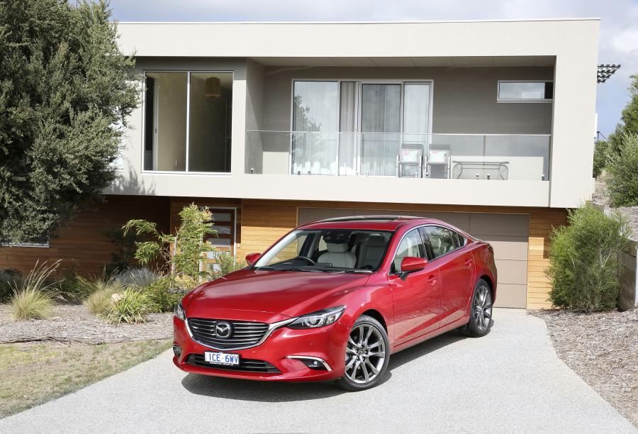  Mazda6 Sedan 2015 года  (AU) (фото 2 из 24)